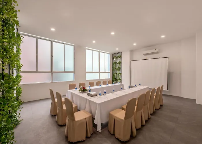 Design hotel Danang Petro